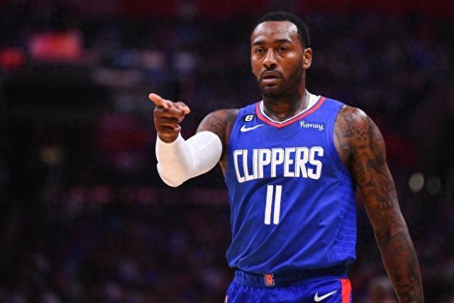 NBA对决：76人迎战步行者，詹姆斯对抗西亚卡姆